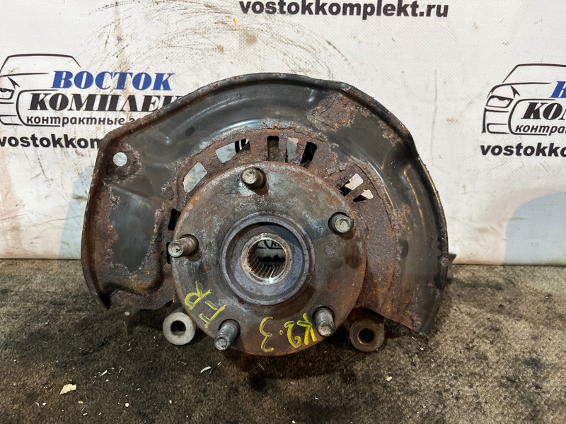 Ступица Toyota Estima 2010 AHR20W 2AZ-FXE перед прав