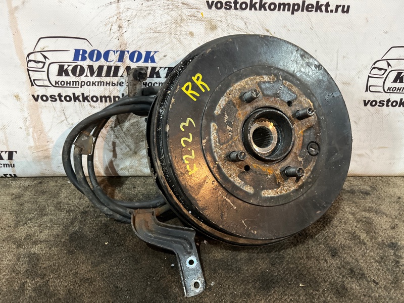 Ступица Nissan March NK13 HR12DE зад прав