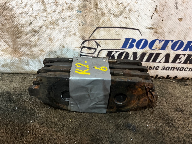 Колодки тормозные Nissan Elgrand MNE51 VQ25DE перед