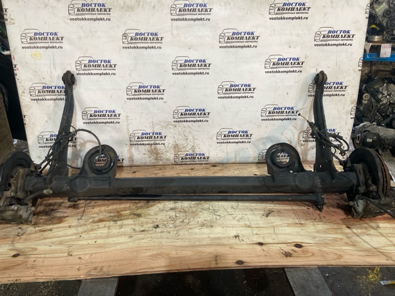 Балка поперечная Mazda MPV LW3W L3 зад