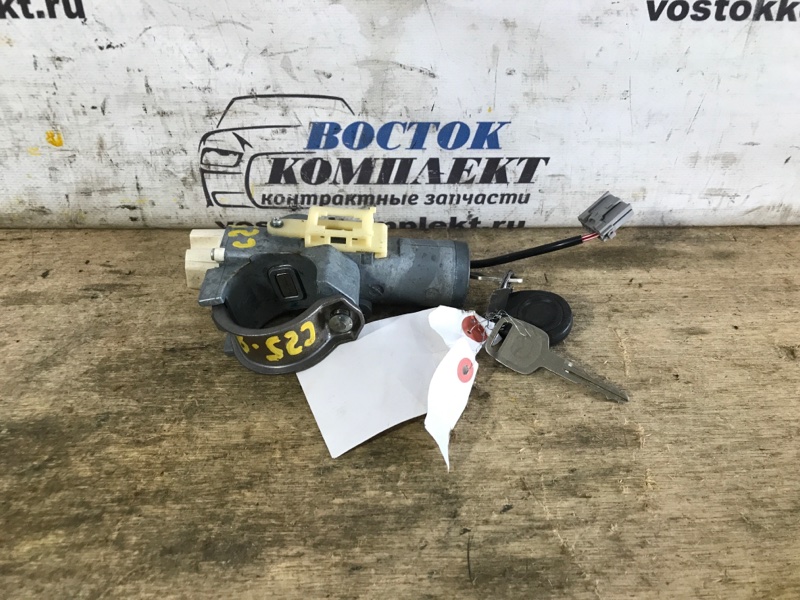 Замок зажигания Mazda Familia VZNY12 HR16DE