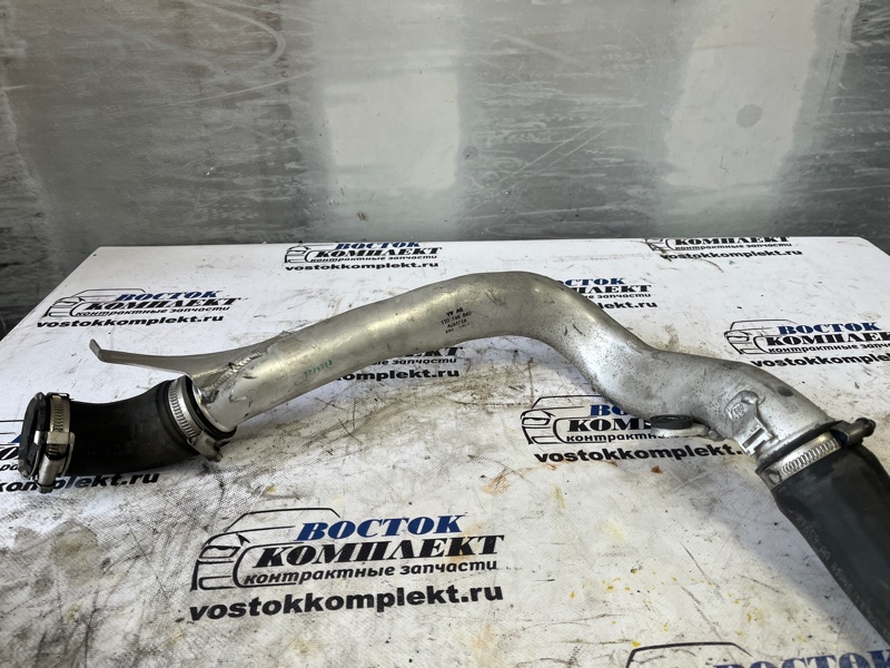 Патрубок интеркулера Volkswagen Touran  CTH