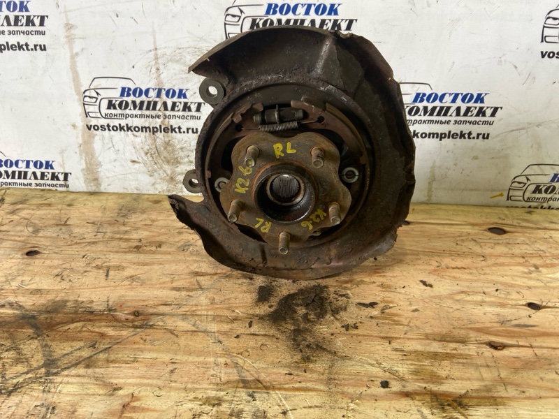 Ступица Nissan Elgrand MNE51 VQ25DE зад лев