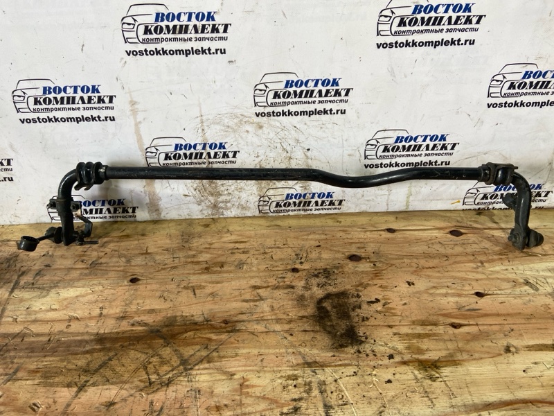 Стабилизатор Nissan Elgrand MNE51 VQ25DE зад