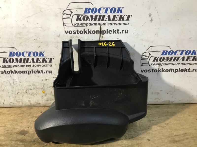 Кожух рулевой колонки Nissan Serena 2006 CNC25 MR20DE