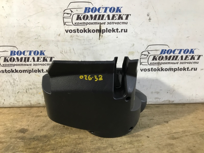 Кожух рулевой колонки Nissan Serena 2008 C25 MR20DE
