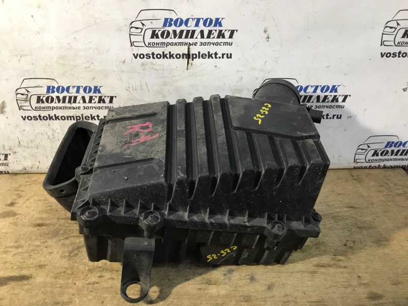 Корпус воздушного фильтра Volkswagen Passat WVW2223C29E025 BWS