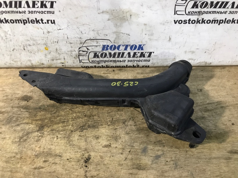 Воздухозаборник Nissan Cube 2010 Z12 HR15DE