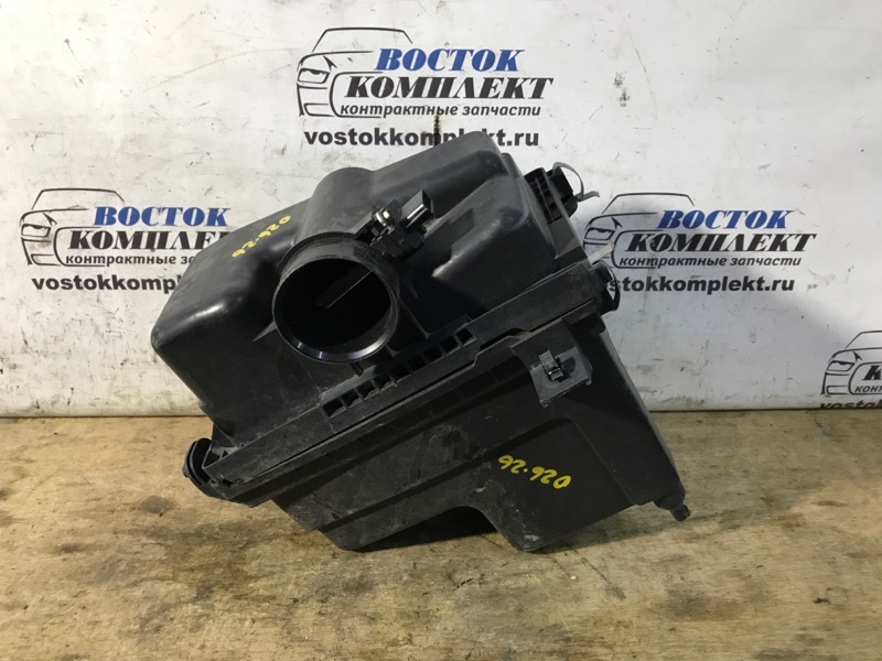 Корпус воздушного фильтра Nissan Serena 2006 CNC25 MR20DE