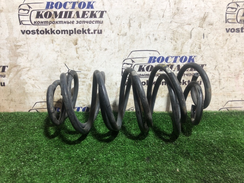 Пружина подвески Toyota Spade 2014 NCP141 1NZ-FE зад