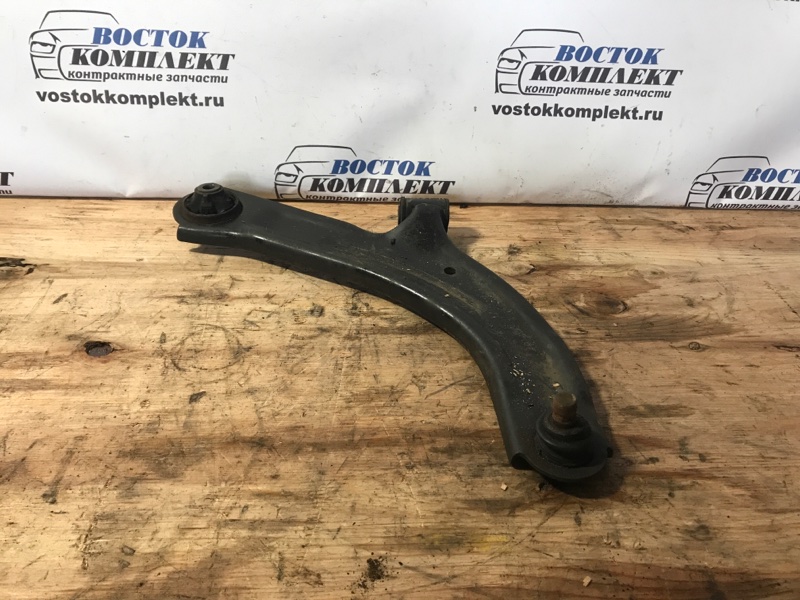 Рычаг подвески Nissan Cube 2003 BZ11 CR14DE перед прав