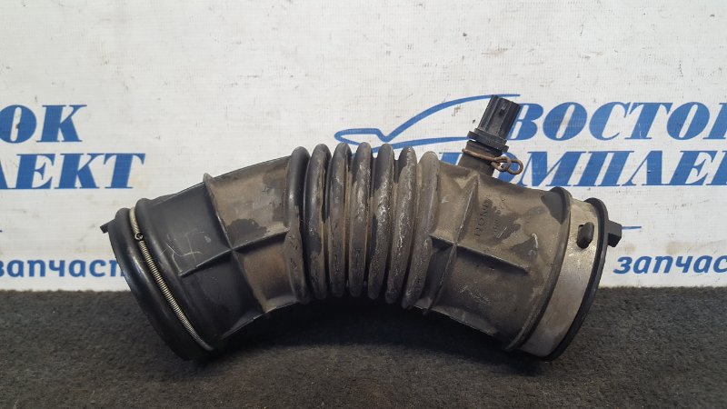Патрубок воздушного фильтра Honda Elysion RR1 K24A