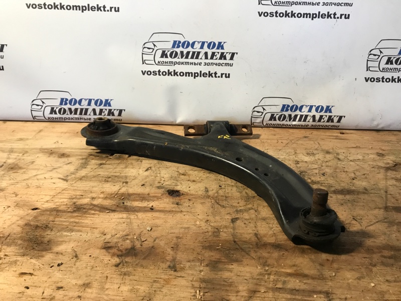 Рычаг подвески Suzuki Landy SC25 MR20DD перед лев