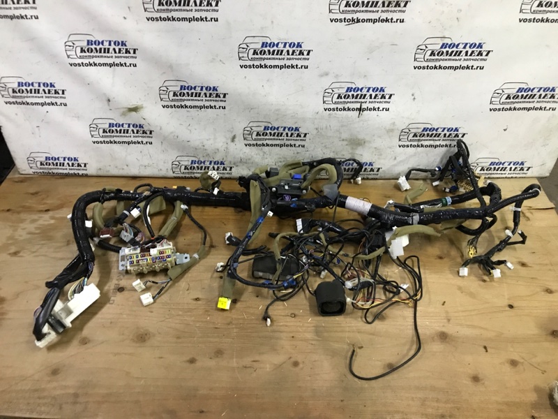 Проводка салона Nissan X-Trail 2014 NT32 MR20DD