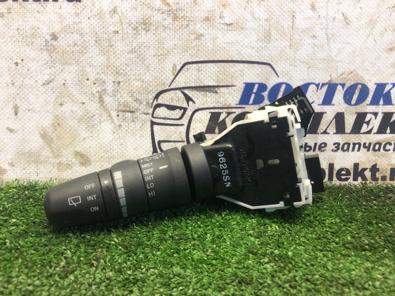 Переключатель подрулевой Nissan Elgrand MNE51 VQ25DE