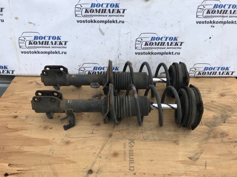 Стойка подвески Nissan Cube 2003 BZ11 CR14DE перед