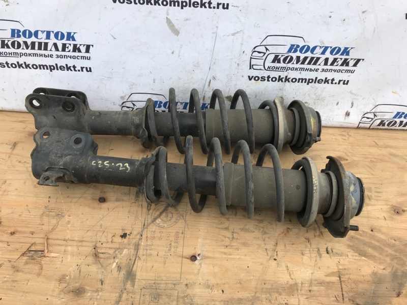 Стойка подвески Nissan Moco 2003 MG21S K6A перед