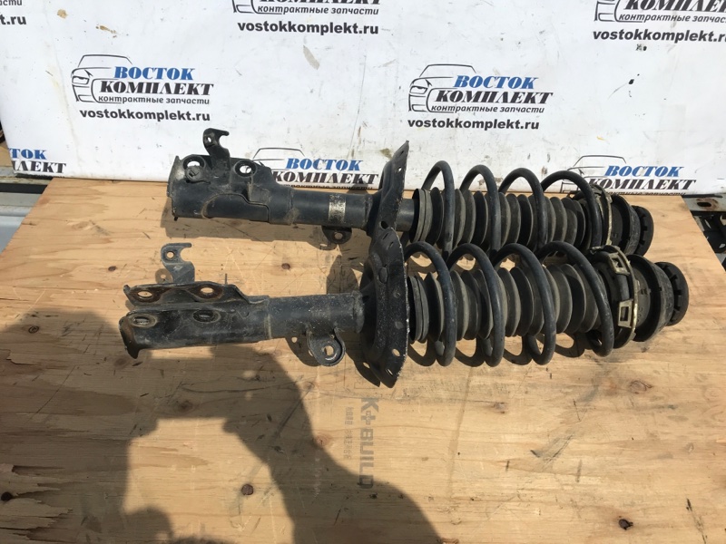 Стойка подвески Honda Fit 2008 GE6 L13A перед