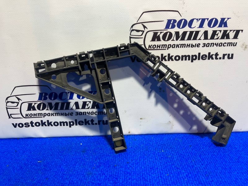 Клипса бампера Honda Stepwgn RG1 K20A зад прав