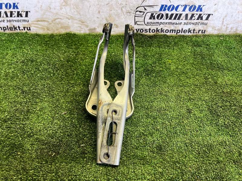 Петля капота Honda Freed GB3 L15A