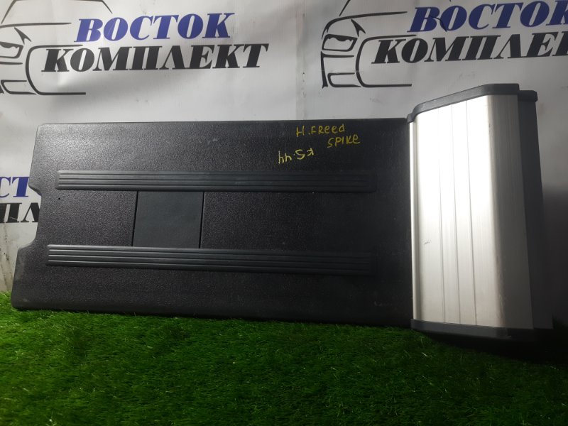 Полка багажника Honda Freed Spike 2011 GB3 L15A