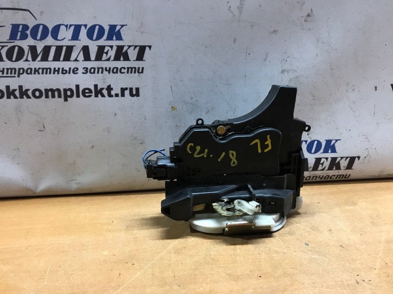 Замок дверной Mitsubishi Colt 2004 Z26A 4G19 перед лев