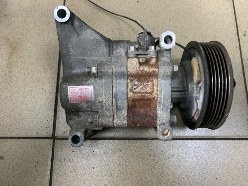 Компрессор кондиционера Mazda Demio DY3W ZJ-VE