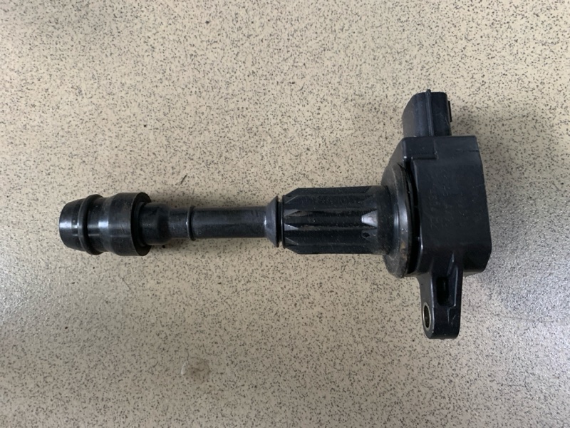 Катушка зажигания Nissan Cube 2004 BZ11 CR14DE