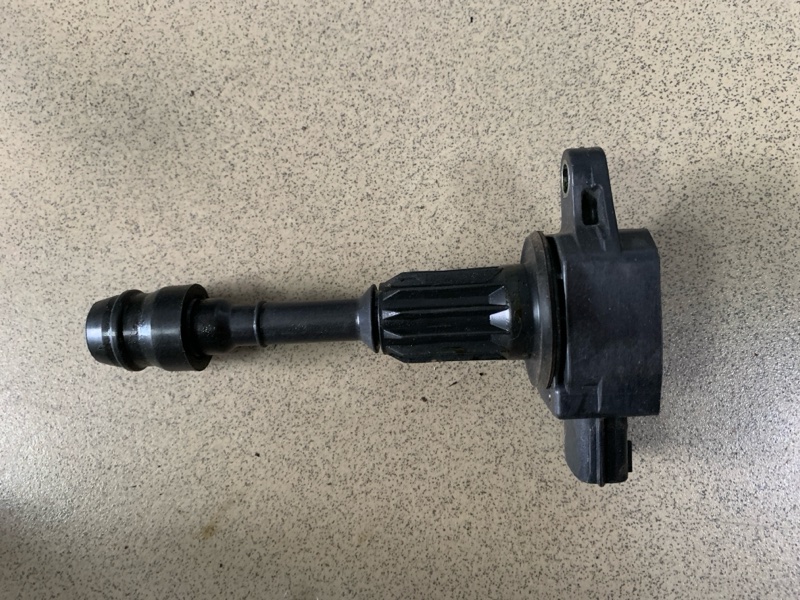 Катушка зажигания Nissan Cube 2004 BZ11 CR14DE