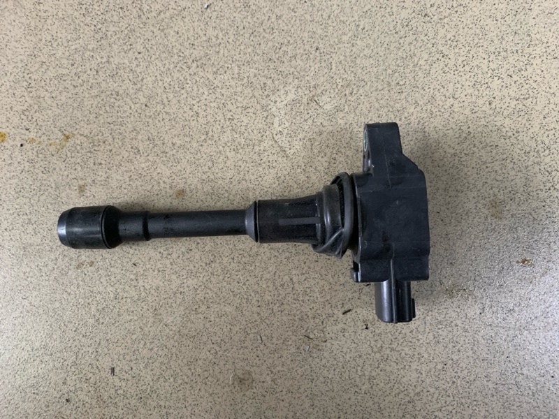 Катушка зажигания Nissan Note E11 HR15DE