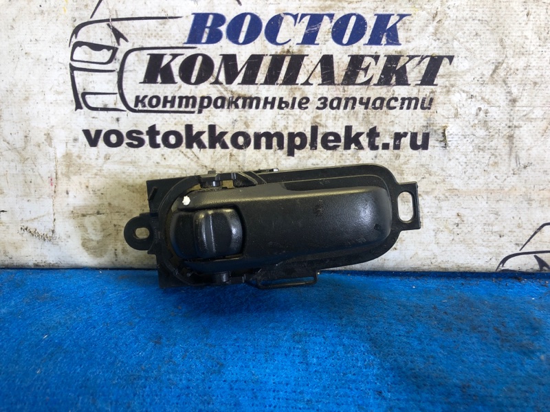 Ручка двери внутренняя Nissan NV200 M20 HR16DE перед лев