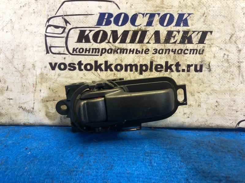 Ручка двери внутренняя Nissan Cube BZ11 CR14DE перед лев