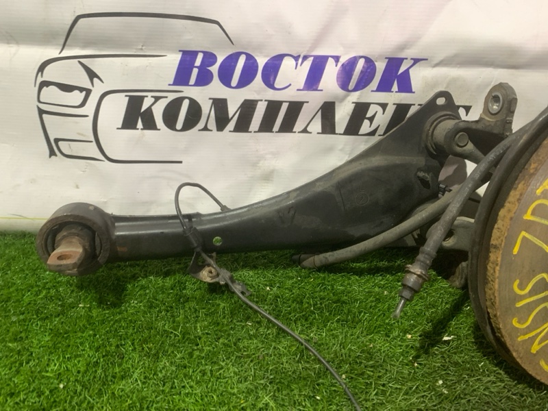 Рычаг подвески нижний Toyota Avensis 2011 ZRT272 3ZR-FAE зад лев