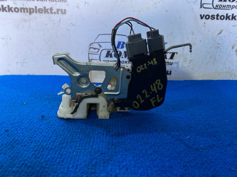 Замок дверной Honda Odyssey 2006 RB1 K24A перед лев