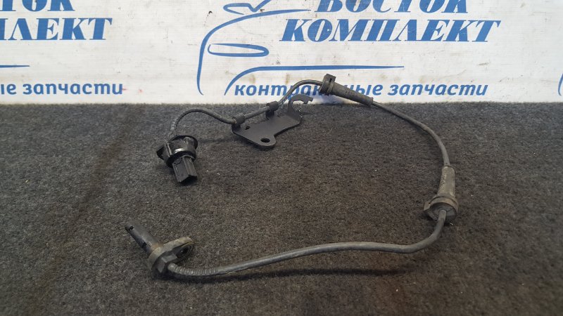 Датчик ABS Honda Fit 2010 GE8 L15A перед лев