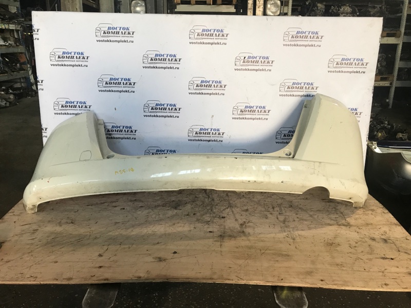 Бампер Honda Freed Spike 2011 GB3 L15A зад