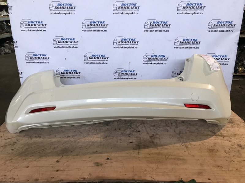 Бампер Honda Fit GP1 LDA зад