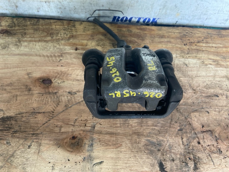 Суппорт BMW 320i 2006 E90 N46B20 зад лев