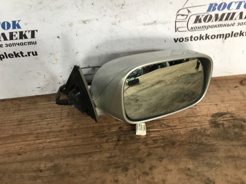 Зеркало боковое Toyota Crown JZS175 2JZ прав