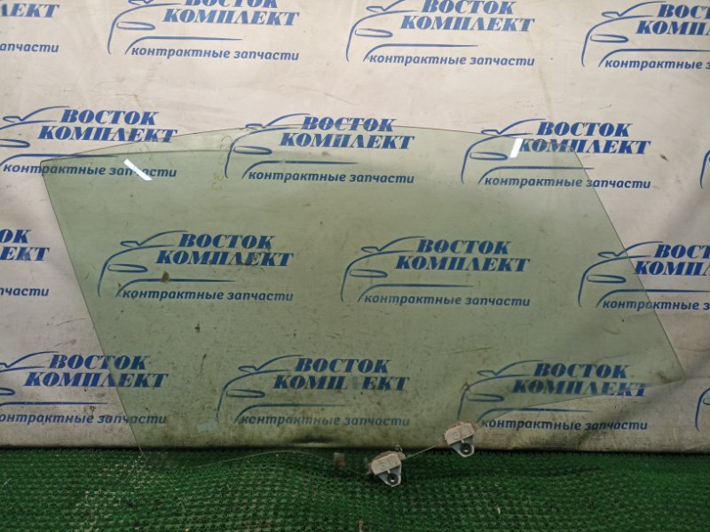 Стекло боковое Honda Freed 2008 GB3 L15A перед прав