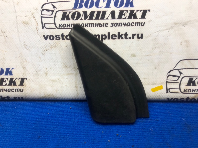 Уголок крыла Mazda Verisa 2010 DC5W ZY-VE лев