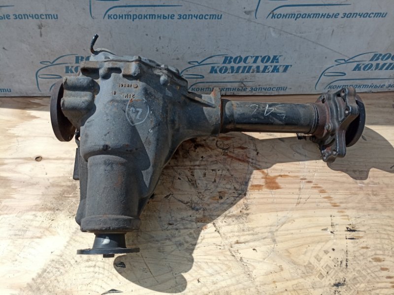 Редуктор моста Nissan Elgrand 2002 NE51 VQ35DE перед