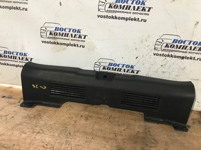 Накладка багажника Honda Fit 2004 GD2 L13A зад