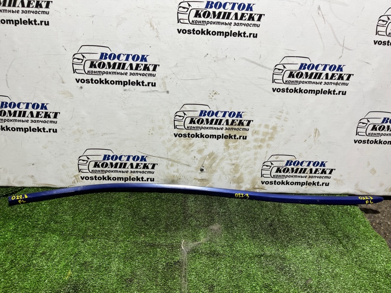 Молдинг на дверь Mazda Demio 2005 DY3W ZJ-VE перед лев