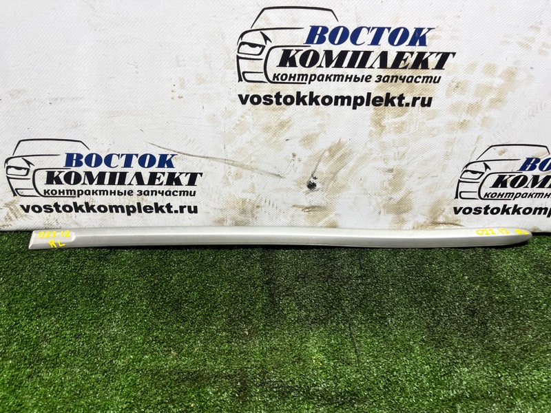 Молдинг на дверь Mazda Demio DY3W ZJ-VE зад лев