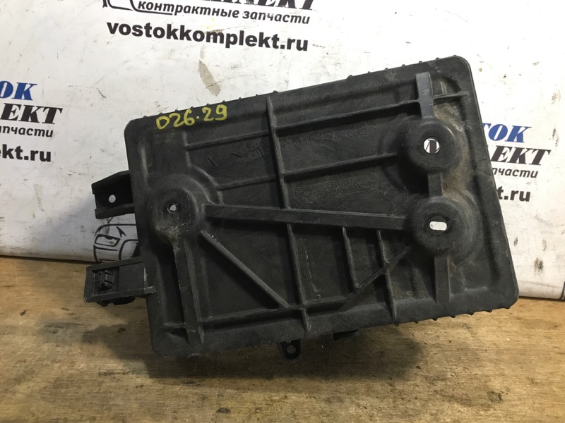 Полка под аккумулятор Mazda Atenza GH5FS L5-VE