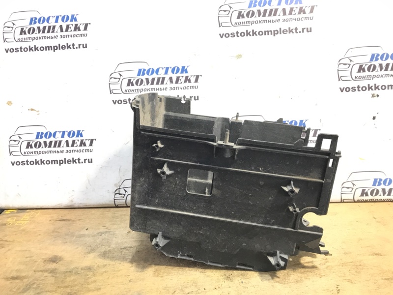 Полка под аккумулятор Mazda Axela 2004 BK5P ZY-VE