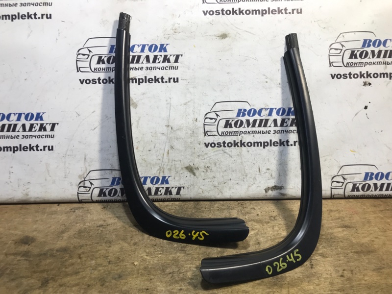 Молдинг лобового стекла BMW 320i 2006 E90 N46B20