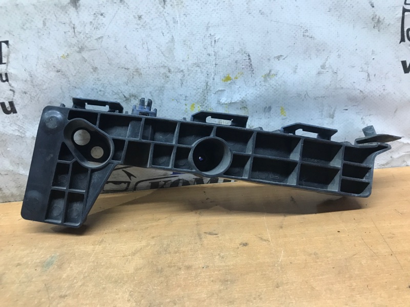 Клипса бампера Suzuki Solio MA15S K12B перед лев