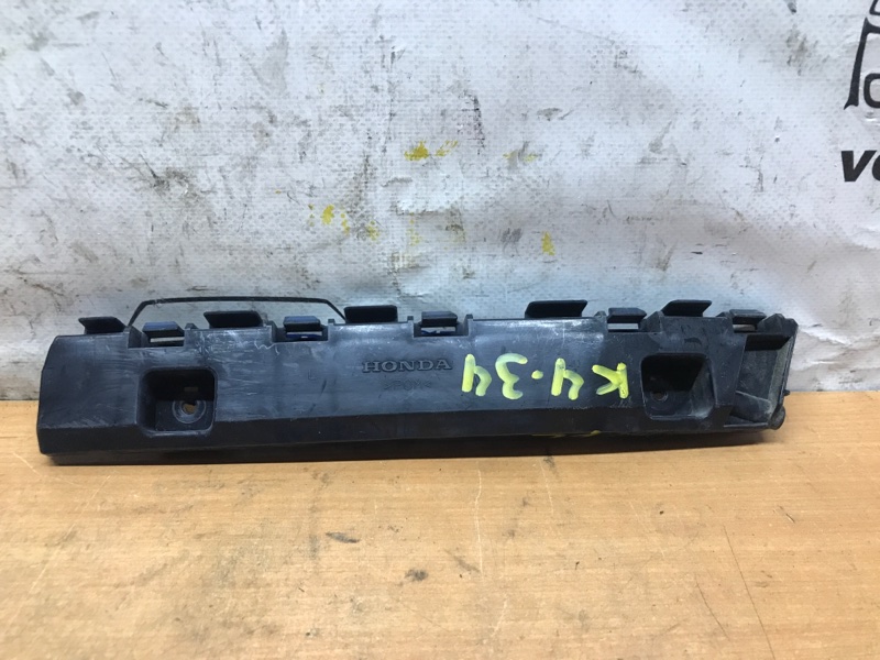 Клипса бампера Honda Stepwgn 2011 RK1 R20A перед лев